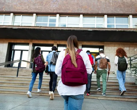 While Young Men Move Toward Conservatism, the Rise of the 'Relaxed Female' Trend Grows Visible